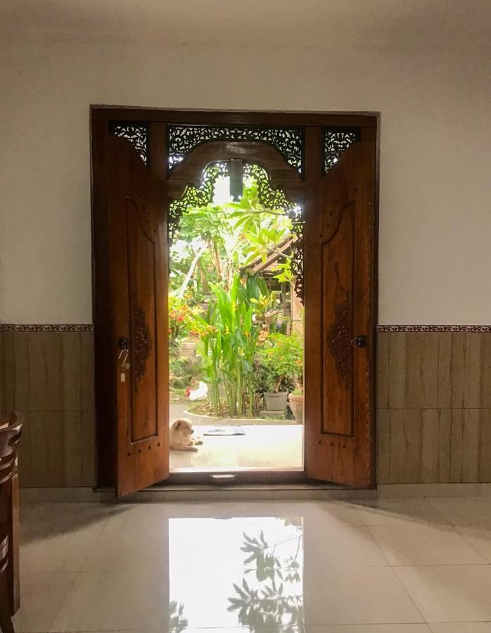 Rayshiva Homestay 乌布 外观 照片